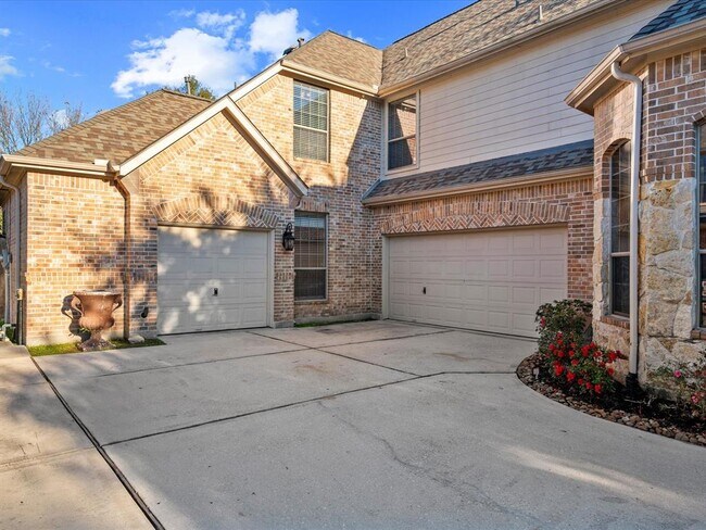 Building Photo - 17306 Lake Chelan Ln