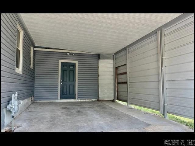 Building Photo - 818 Poplar Dr