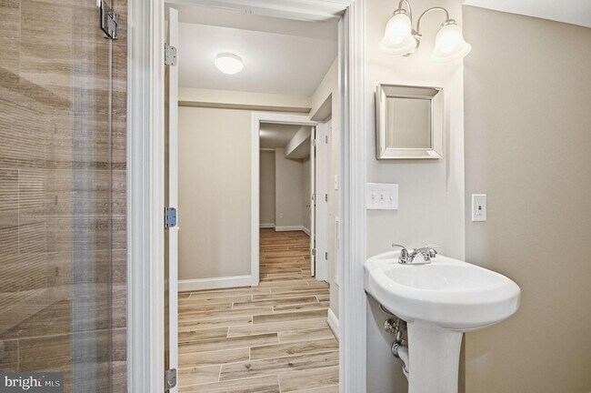 Building Photo - 8474 Ararat Ct