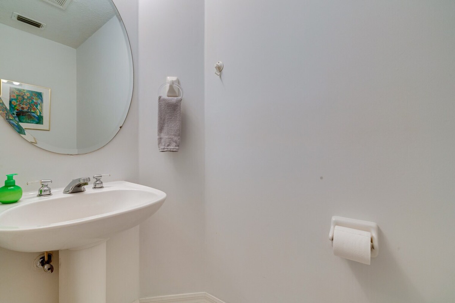 Building Photo - 9939 SW 203rd Cir