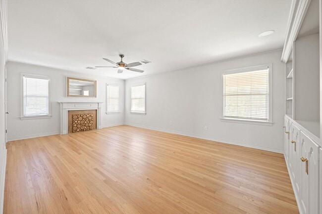 Building Photo - A modern revival of classic architecture, this Nichols Hills residence has been meticulously rebu...