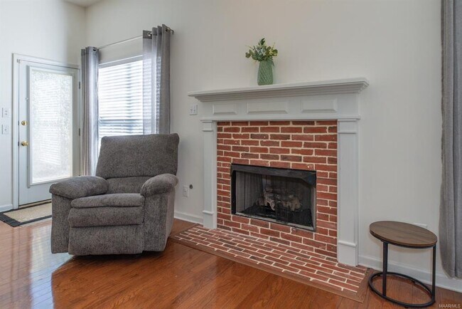 Building Photo - 616 Castle Brook Dr