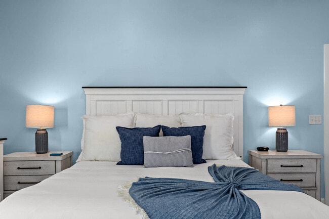 Building Photo - 95 Cobia St