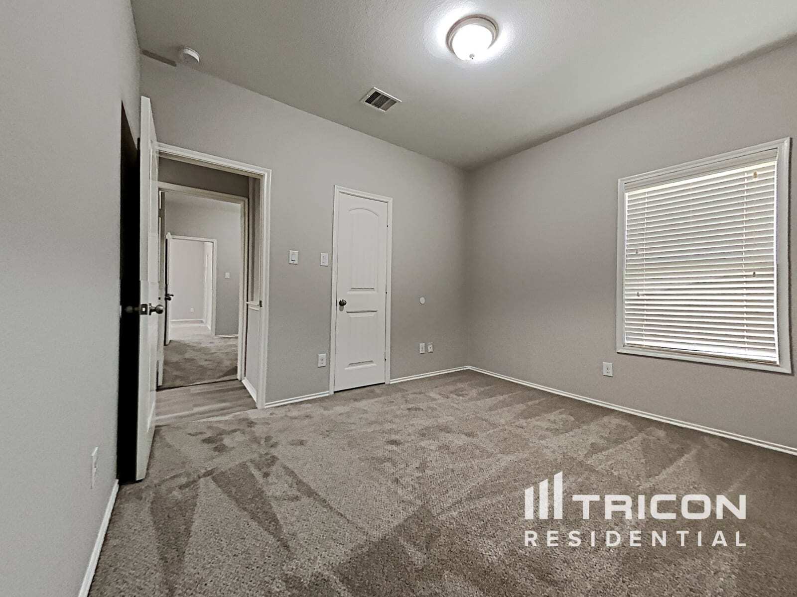 Building Photo - 22103 Silverfield Park Ln