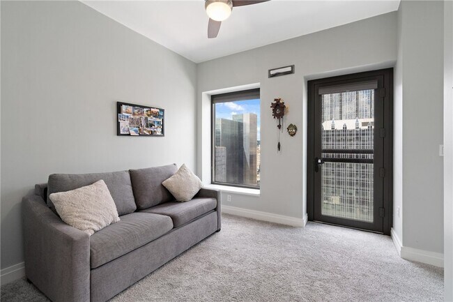 Building Photo - 151 Fort Pitt Blvd