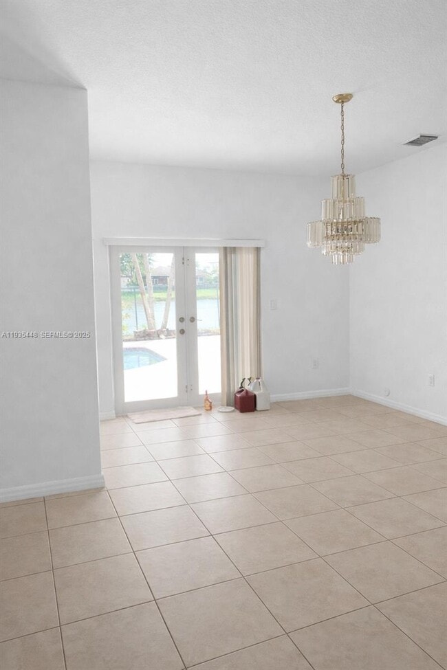 Building Photo - 14964 SW 32nd Terrace