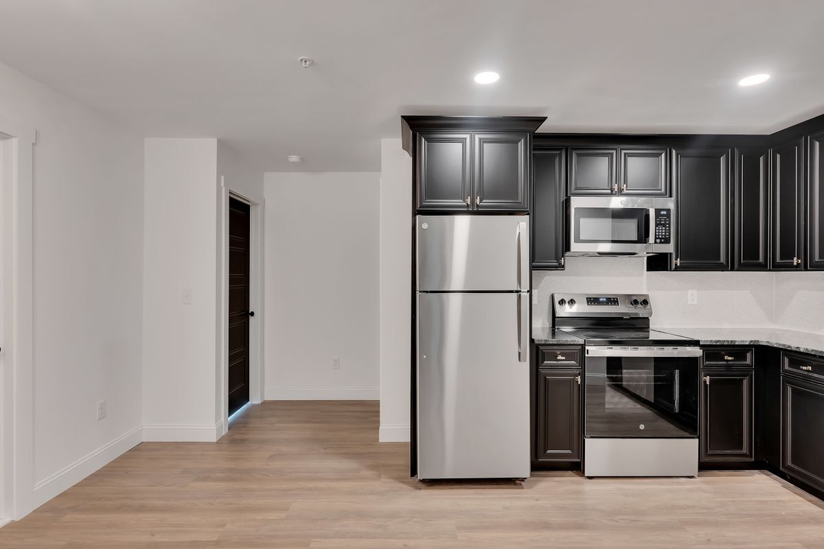 Building Photo - 36 Pawling Ave