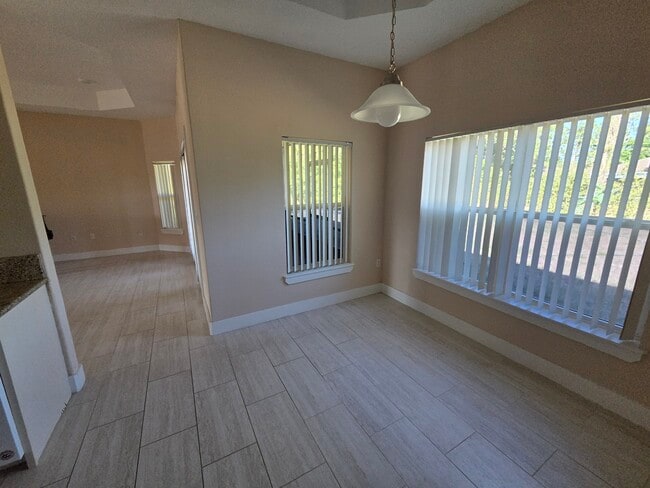 Building Photo - 3 Ramshorn Pl