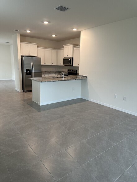 Building Photo - 4078 NW 44th Cir