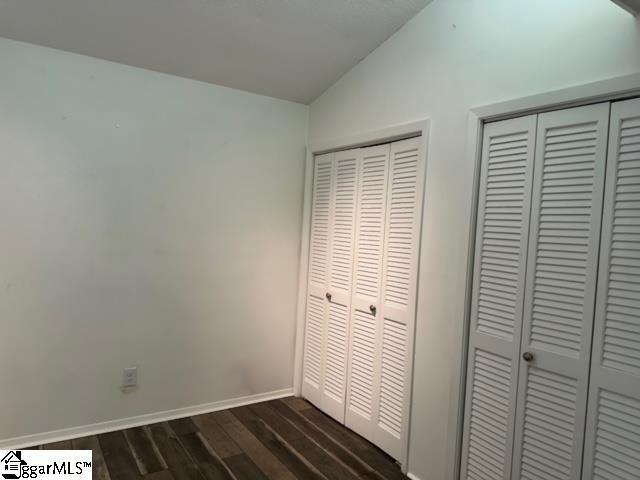 Building Photo - 126 Inglewood Way