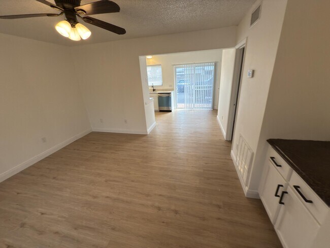 Building Photo - 2819 SW Cornell Ave