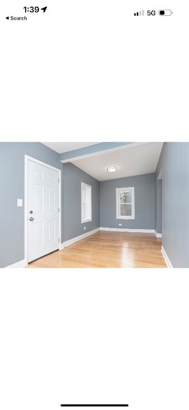 Building Photo - 6935 S Michigan Ave