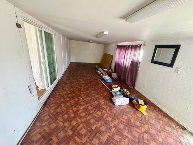 Building Photo - Beautiful 4 bedroom in West Lancaster