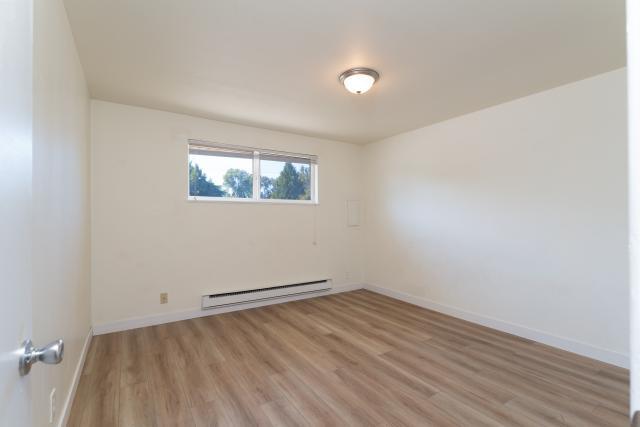 Building Photo - 2 bedroom in Renton WA 98055