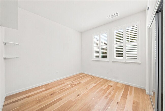 Building Photo - 15 Bannock Glen Pl