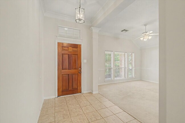 Building Photo - 16011 Belleshire Glen Ln