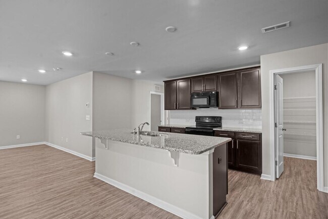 Building Photo - 205 Abercorn Wy