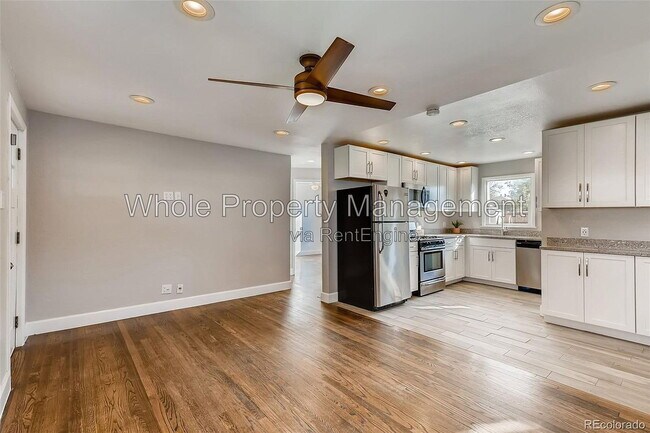 Building Photo - 1764 Oswego St
