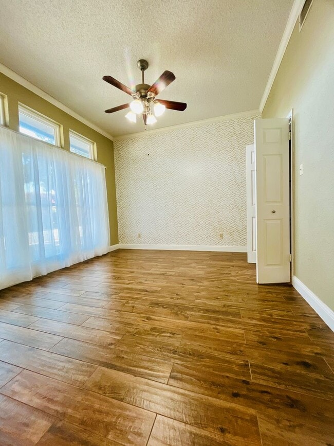 Building Photo - Coming Soon! Fireplace - Storage - Large backyard