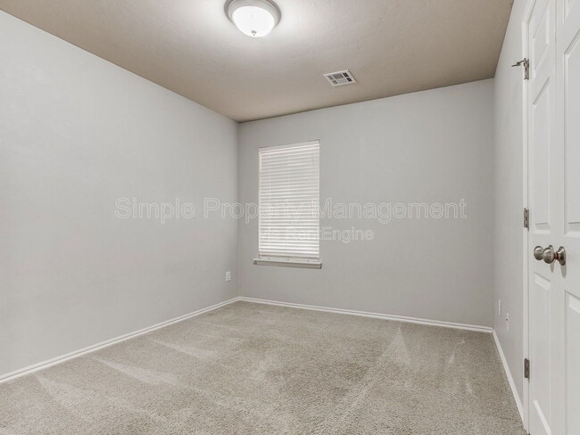 Building Photo - 2328 NW 196th Terrace