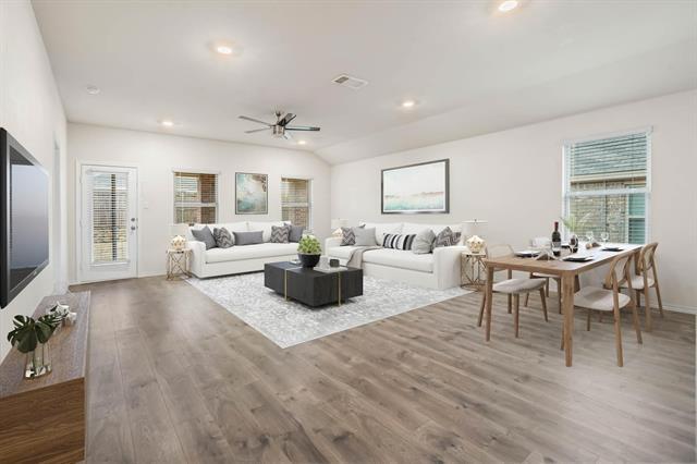Building Photo - 2120 Tulipwood Dr