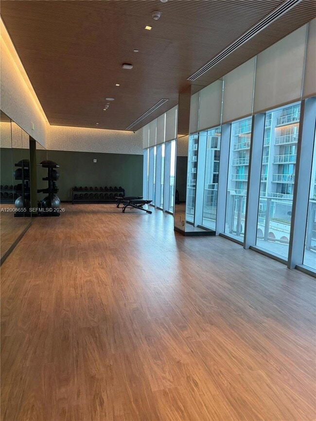 Building Photo - 77 SE 5th St