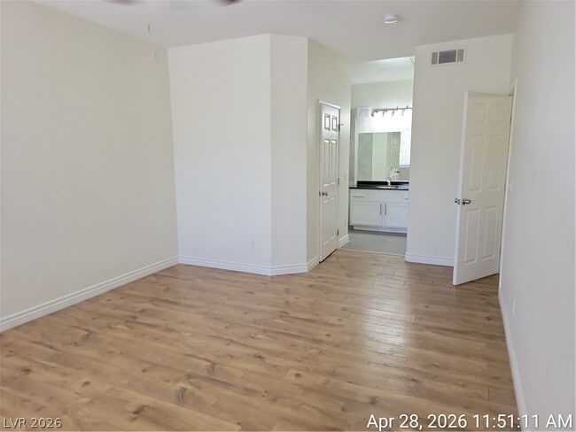 Building Photo - 9050 W Warm Springs Rd