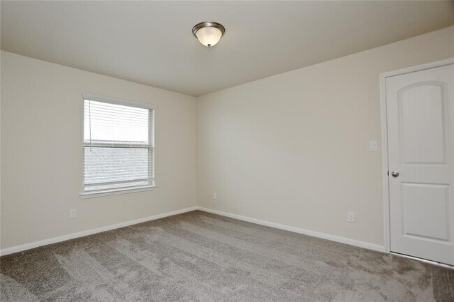 Building Photo - 2218 Golden Bay Ln