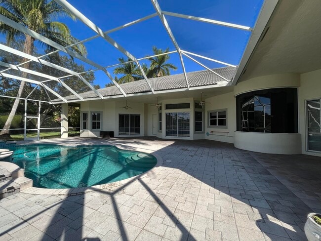 Building Photo - 7724 NW 47th Dr