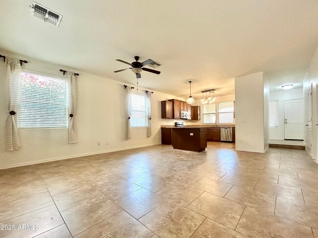 Building Photo - 1418 S Jessica Ln