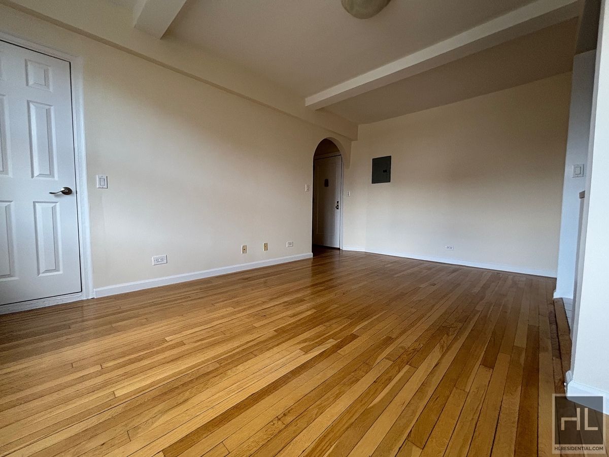 Building Photo - AMSTERDAM AVENUE