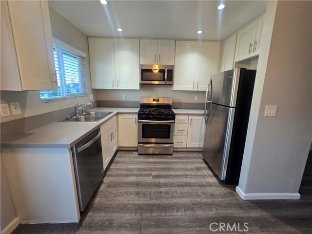 Building Photo - 7571 Warner Ave