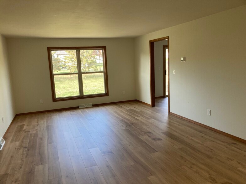Living room - 1745 Alfred Dr