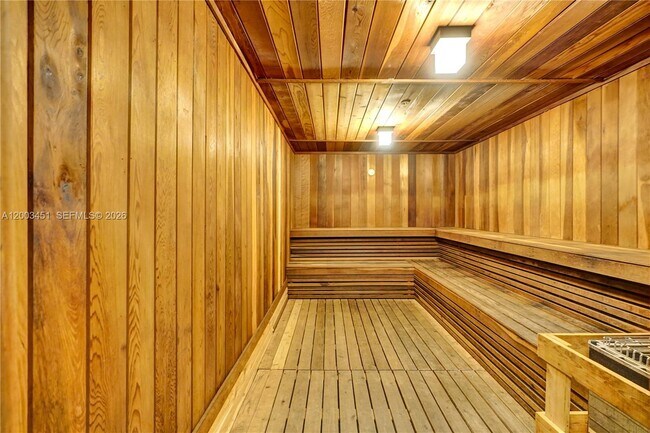 Building Photo - 19667 Turnberry Way