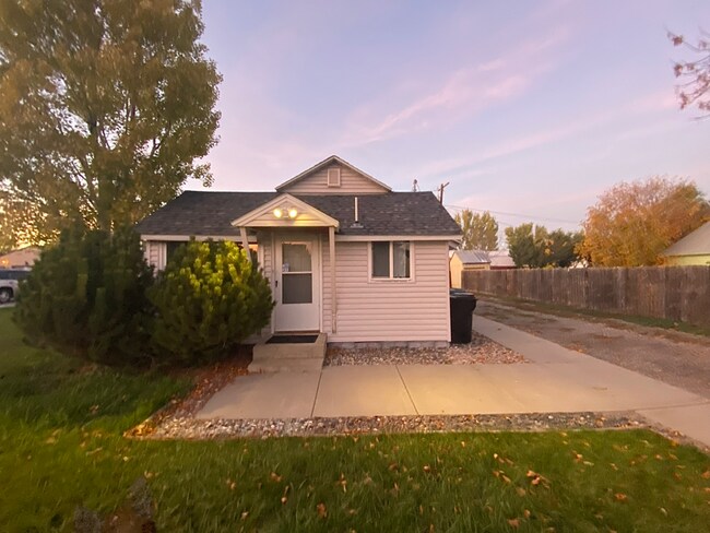 Building Photo - 733 Key City Dr