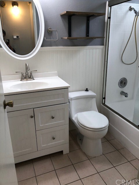 Building Photo - 82 Flor De Sol