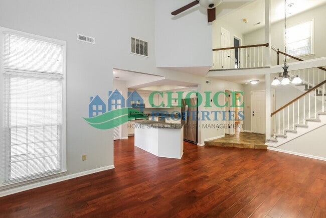 Building Photo - 9223 N Vicksburg Park Ct