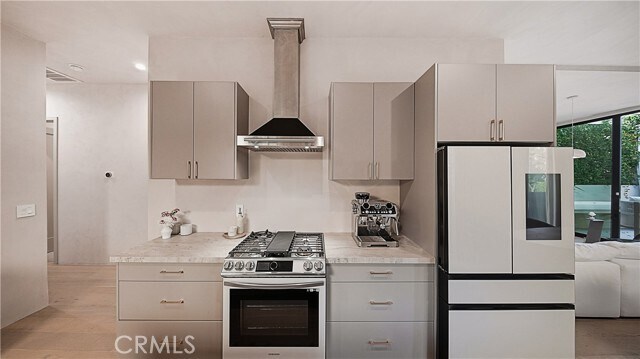 Building Photo - 8840 Ashcroft Ave