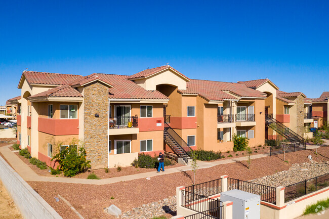 Building Photo - Desert View Apartments