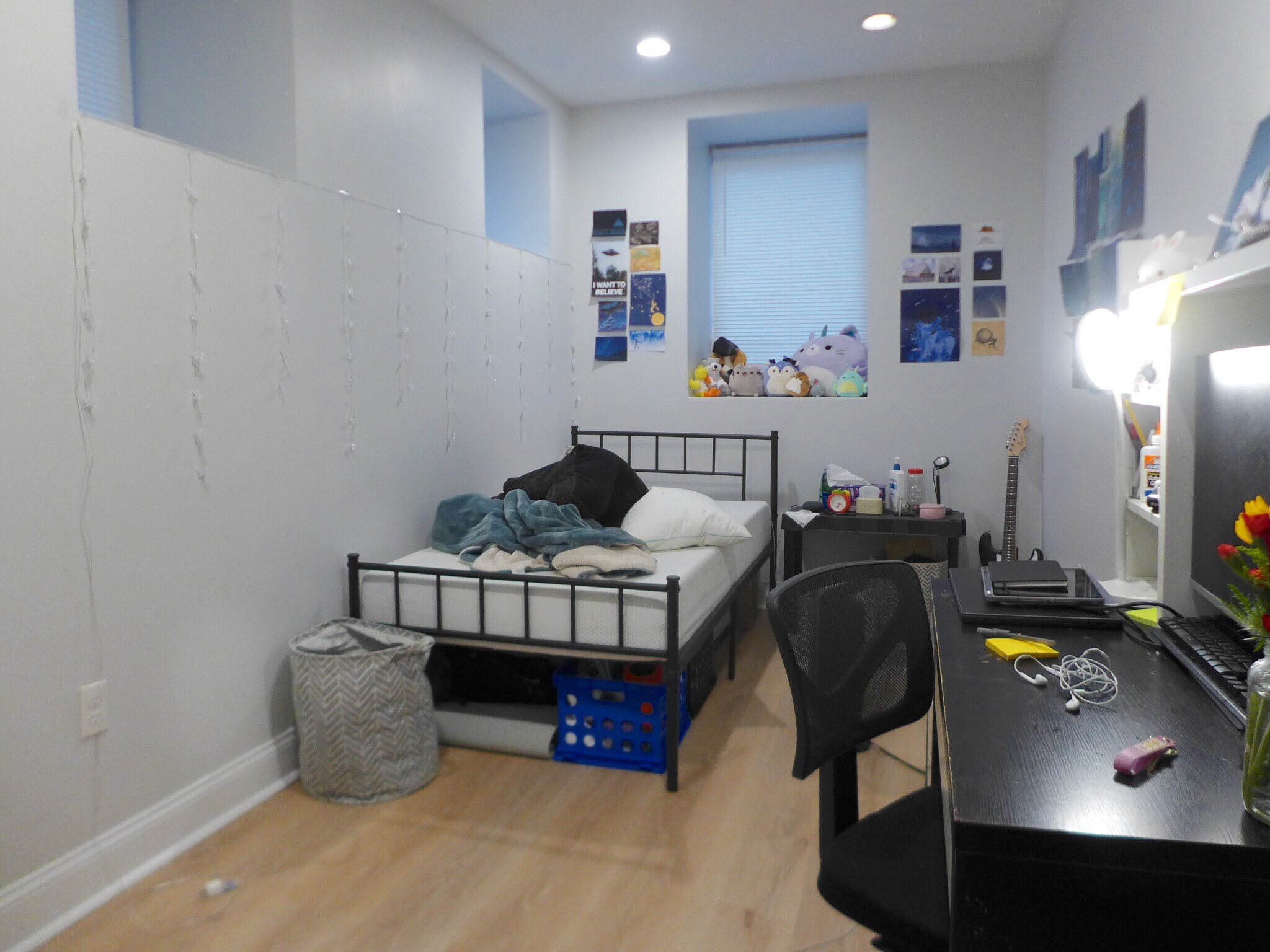 Building Photo - 726 Parker St