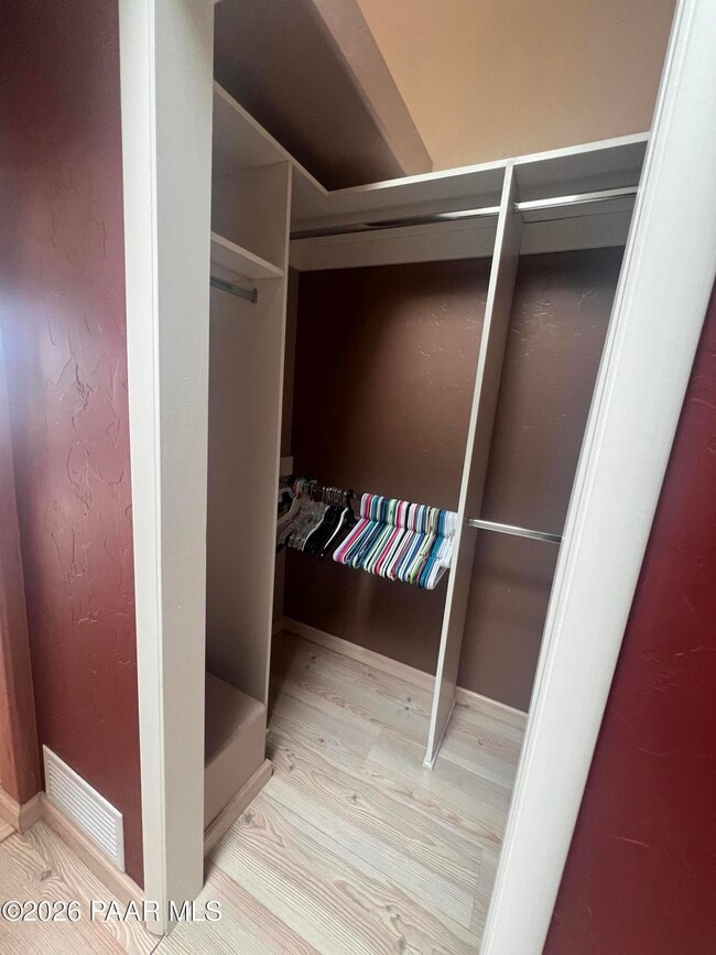 Building Photo - 3160 Rainbow Ridge Dr