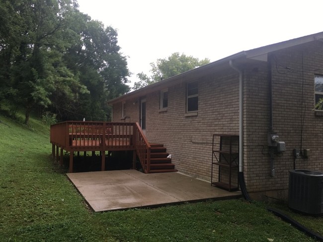 Building Photo - Brick Home with Finished Basement