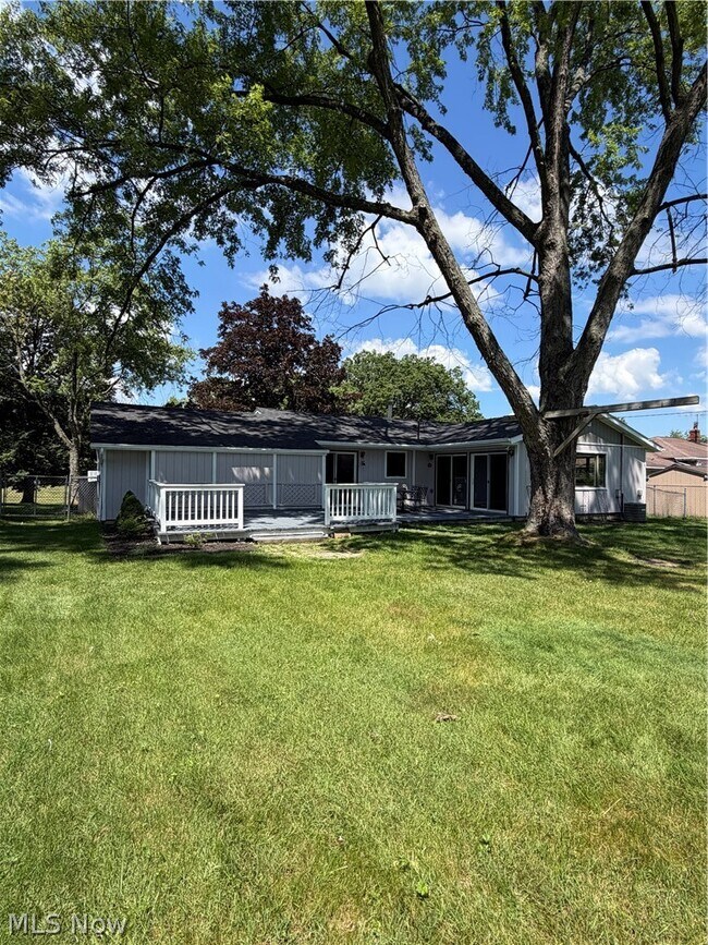 Building Photo - 13187 Yager Dr