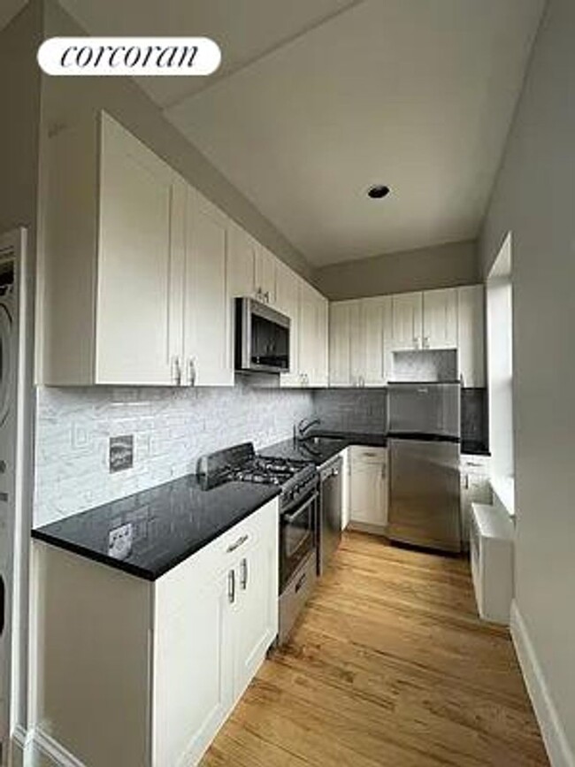 Building Photo - 464 Prospect Pl