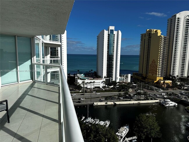 Building Photo - 16400 Collins Ave