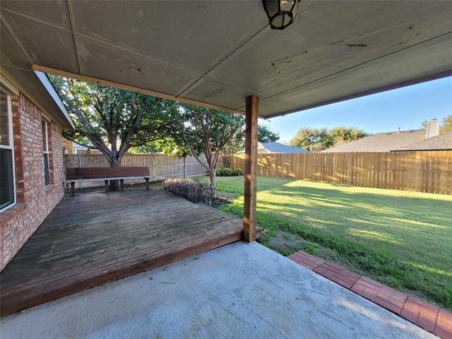 Building Photo - 15722 Appaloosa Dr