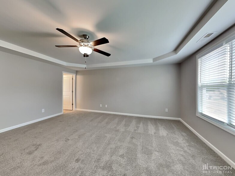 Building Photo - 147 Cattail Ln