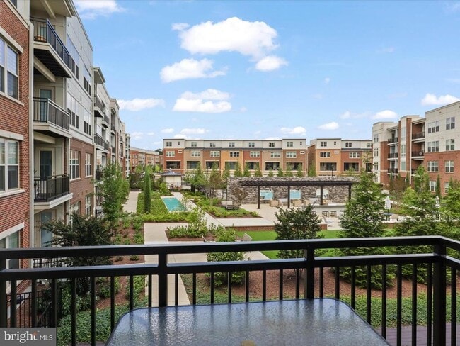 Building Photo - 10755 Fairgrounds Dr