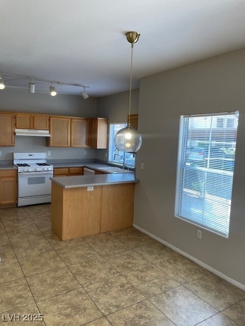 Building Photo - 10150 Cedar Key Ave