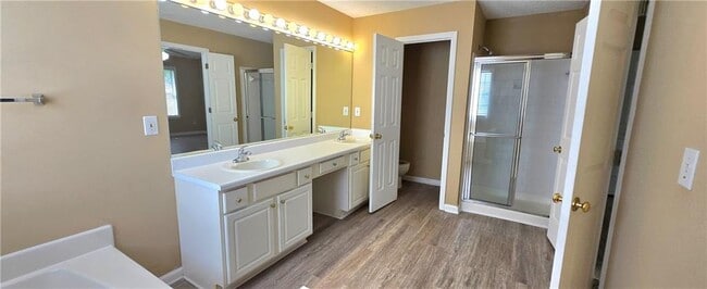 Building Photo - 2511 Davenham Way
